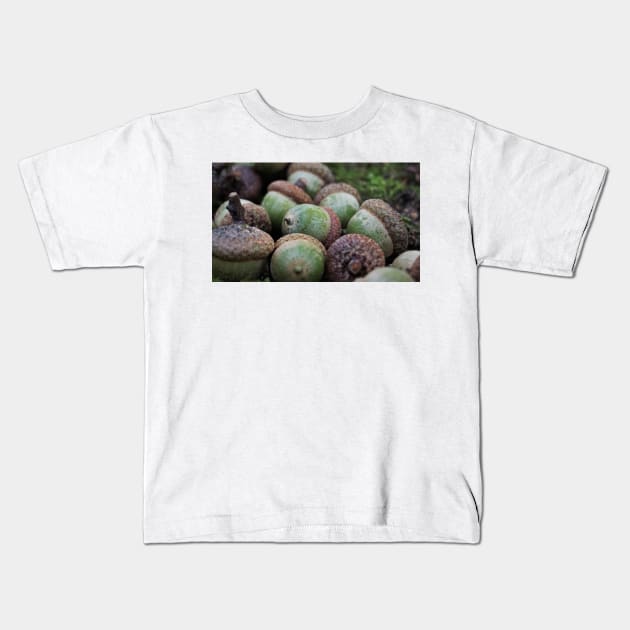 Acorns Kids T-Shirt by 1Redbublppasswo